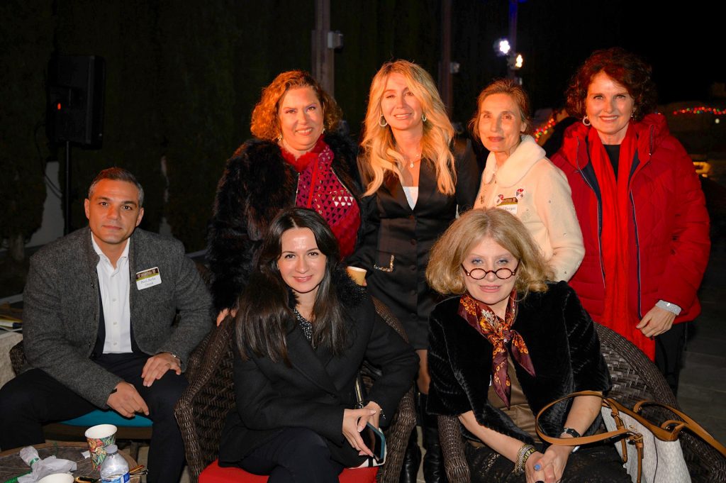 Türkiye Cumhuriyeti Başkonsolosu Menekşe Onuk and Hulya Erol-Garvett